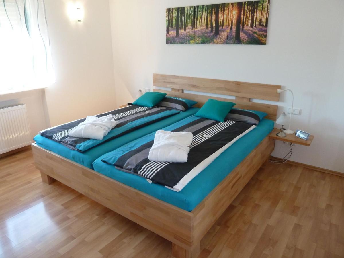 Ferienwohnung Odenwaldblick Momlingen Buitenkant foto